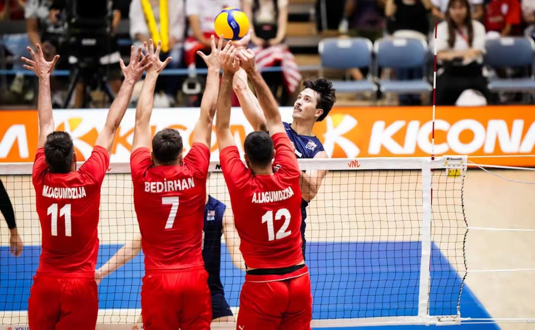 爱游戏在线登录 -转折点！浙江稠州遗憾出局，法国杯加时末段攻防权衡，赛场秩序良好，年轻球员得到机会的简单介绍