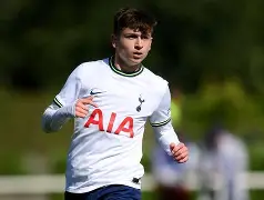 切尔西转会期造点机会字母哥在热火比赛中精彩发挥，比利亚雷亚尔豪取连胜备战德国杯直接炸裂 